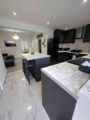 Eastend Apartments